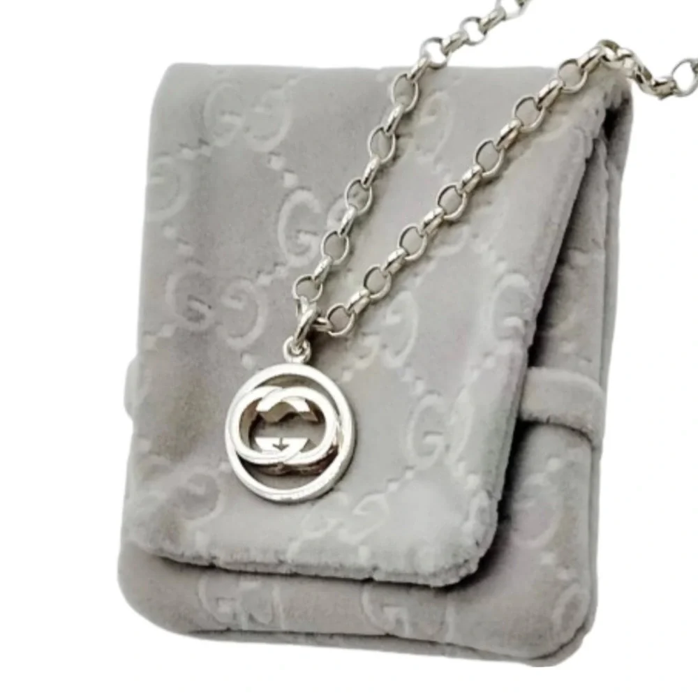 GUCCI Interlinked GG Sterling Silver Pedant on Open Link Chain 21 inches long